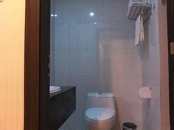 Sports Park Business Hotel 聊城 外观 照片